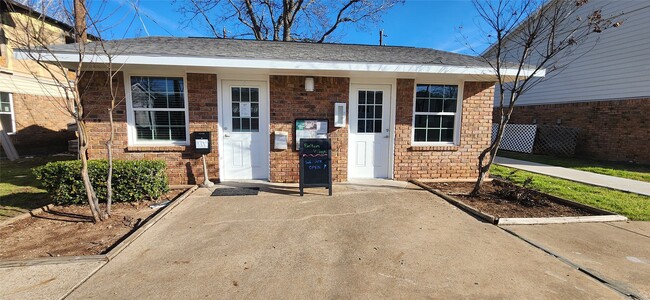 Building Photo - 298 W Avenue A Rental
