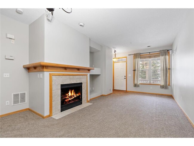 Photo - 9625 Linden Ln N