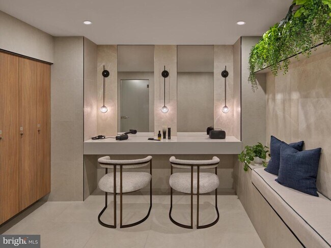 Photo - 1099 Germantown Ave Unit PHB