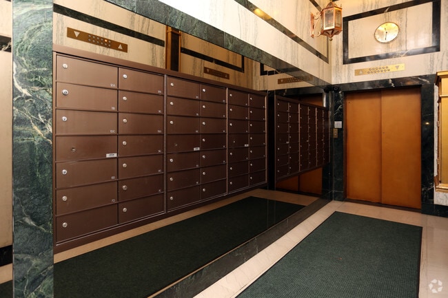 Photo - 1700 Walnut Street