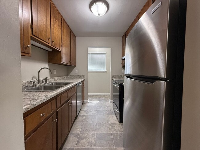 Photo - 1563 Willow Bend Way Unit B