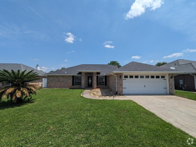 Building Photo - 2463 Heritage Cir Rental