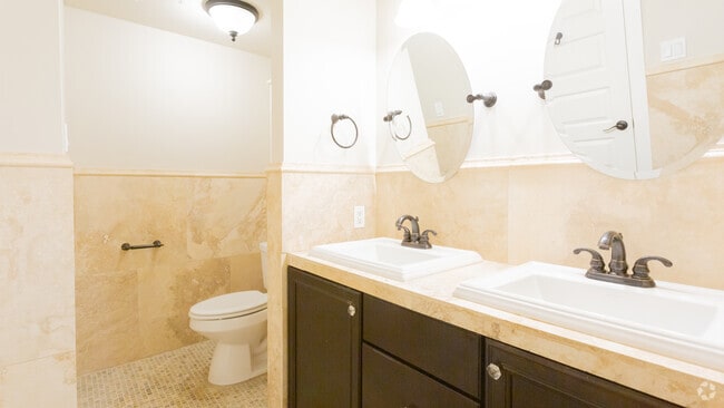 2BR,2BA-1341SF - The Walker Apartments