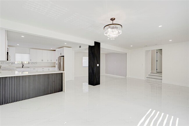 Photo - 175 NE 120th St