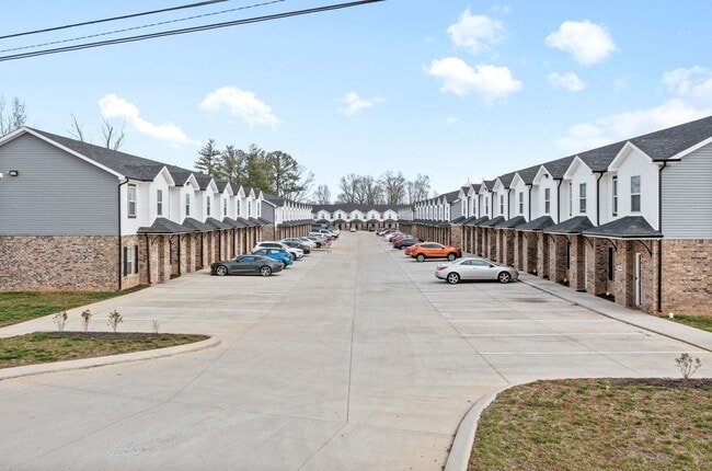 Golf Club Ln - 1625