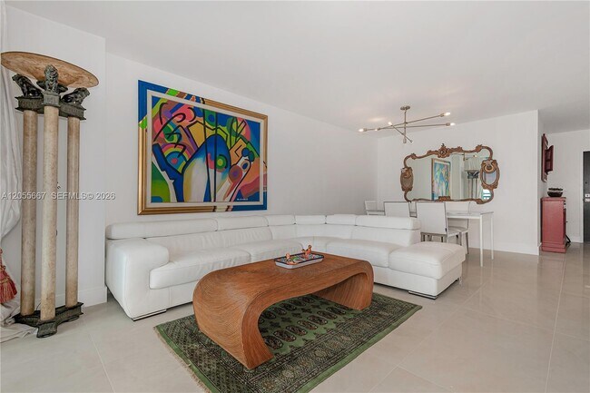 Photo - 90 Alton Rd Unidad 1007