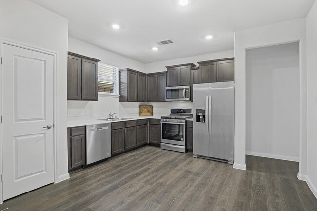 Photo - 3911 Nature Ct