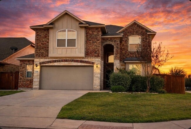 Building Photo - 12138 Pinon Ranch