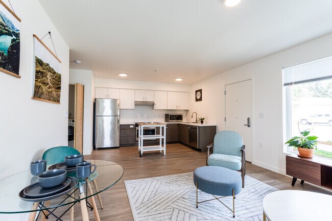 Photo - Douglas Grove