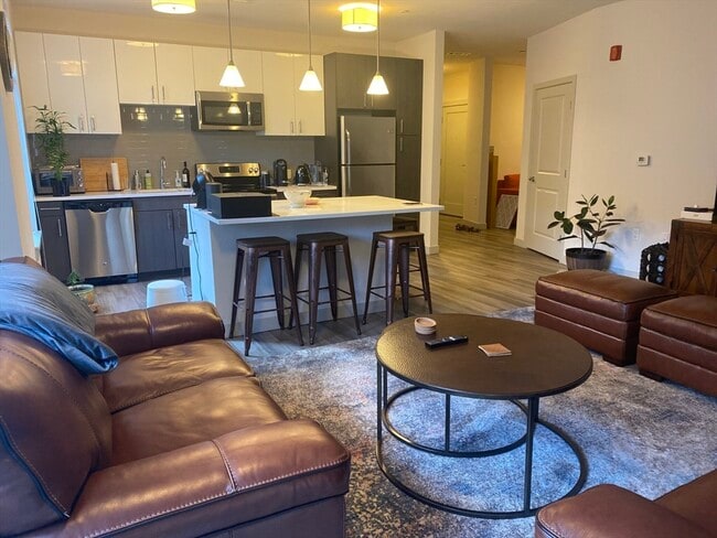 Photo - 99 Tremont St Unidad 118 Rental