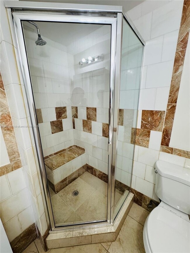 Photo - 3 bedroom in Hollywood FL 33021