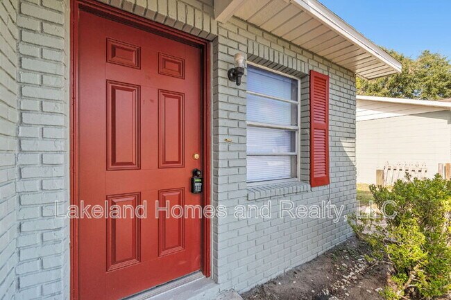 Photo - 6026 Norton Rd