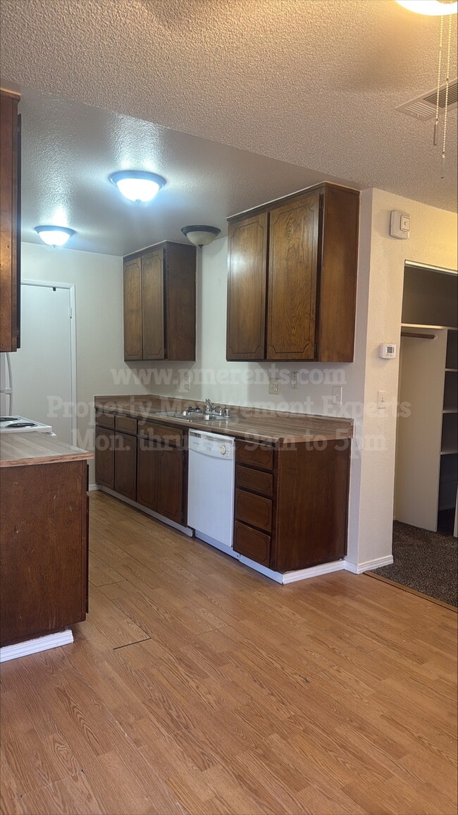 Photo - 2652 Burlington Pl Unit 2652