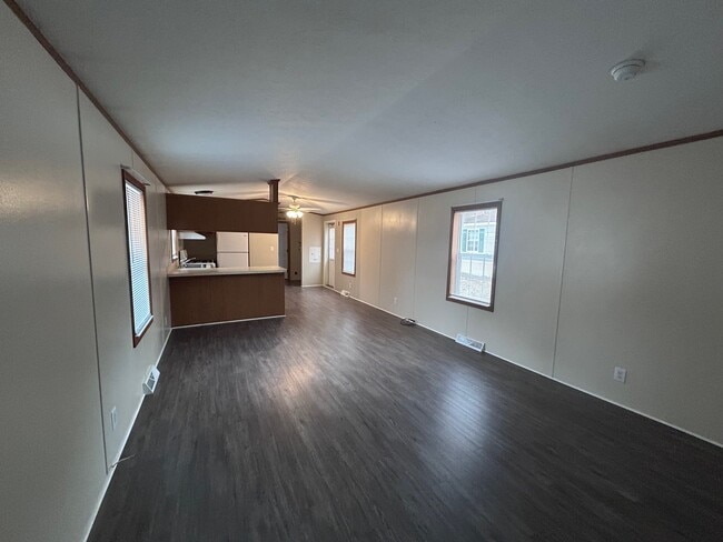 Photo - 17 Deer Run Pky