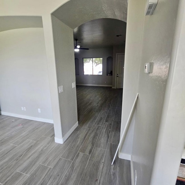 Photo - 6606 S 50th Ave House