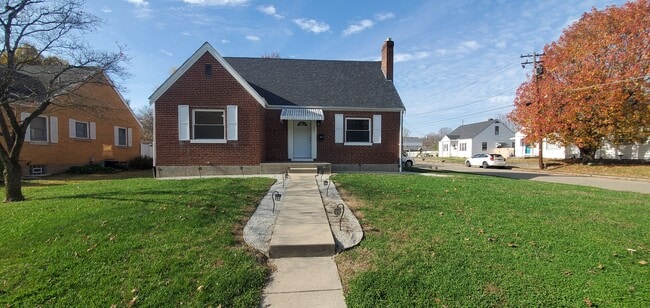 Front of house - 223 N Jefferson St House