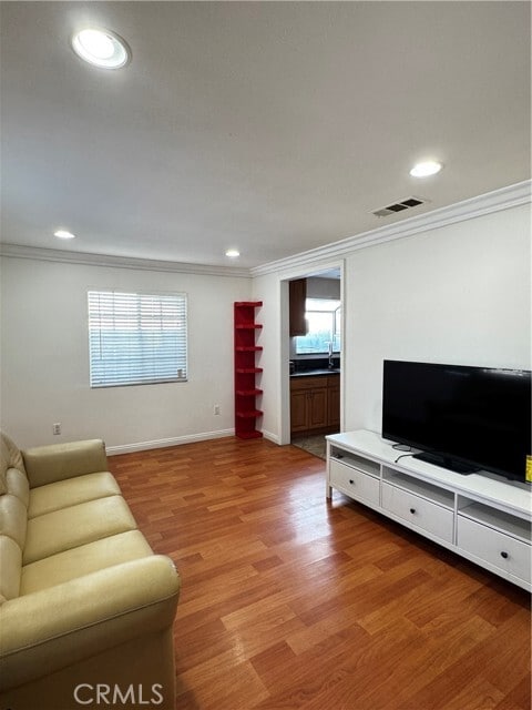 Photo - 4234 Center St