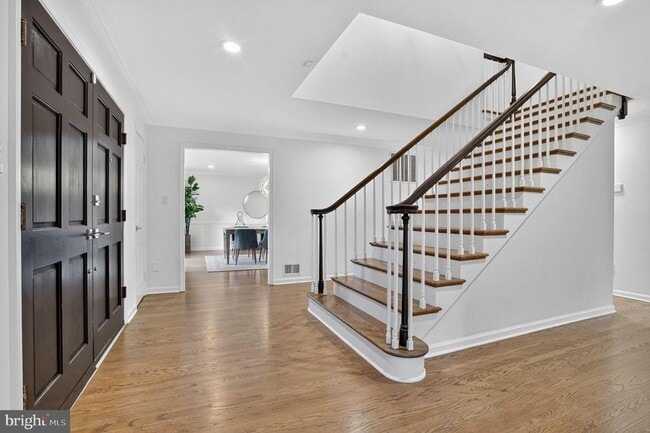 Photo - 1179 Ballantrae Ln