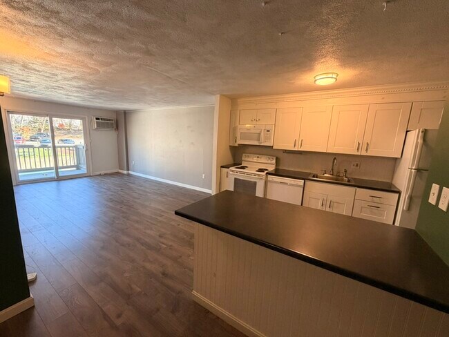 Photo - 35 Andrew St Unit 25