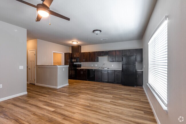 1BD, 1BA - 753SF