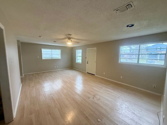 Photo - 3200 Meador Rd