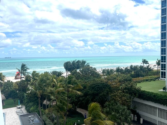 Photo - 2401 Collins Ave Unit 803