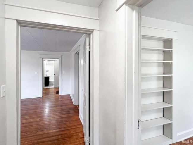 Photo - 717 E Hunter Ave