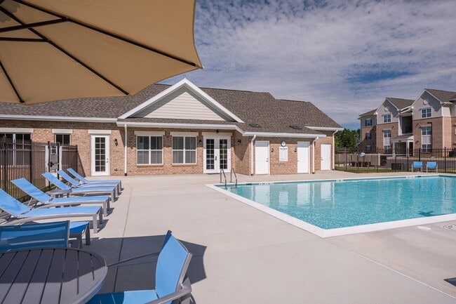 Residences at Jefferson Crossing
