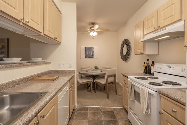 Photo - Stanford Heights