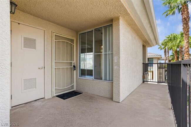 Photo - 7107 S Durango Dr Unit 305