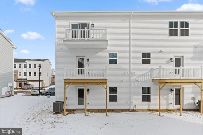 Photo - 84 Continental Wy