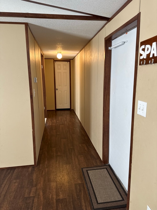 Photo - 202 Evelyn Ave