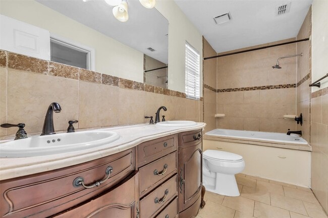 Photo - 15830 Pipers View Dr