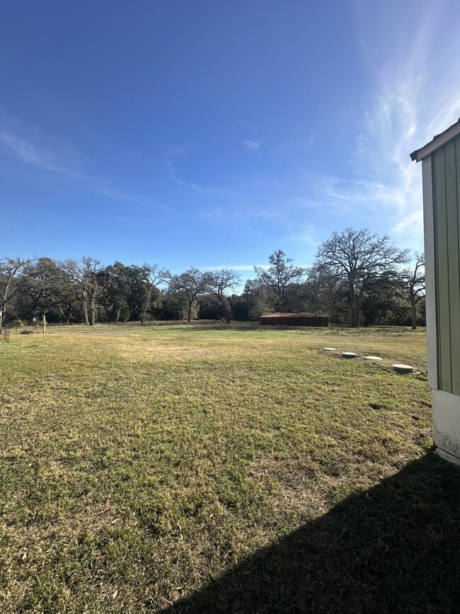 Photo - 9307 Hwy 290 W