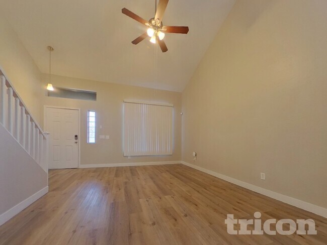 Photo - 2645 S 63rd Ln