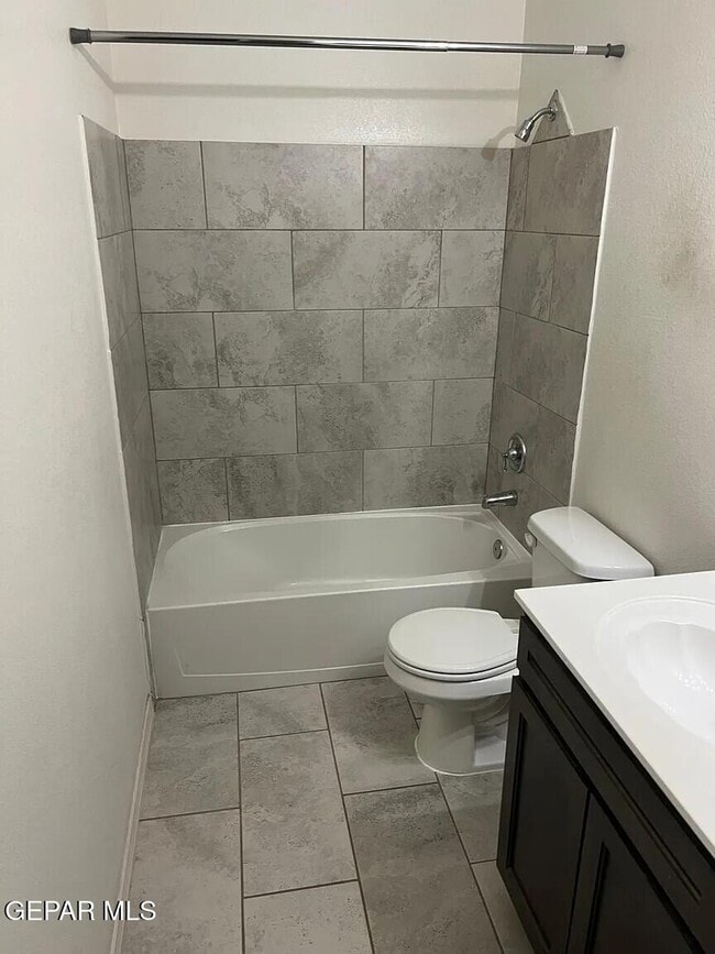 Photo - 546 Oilfield Dr