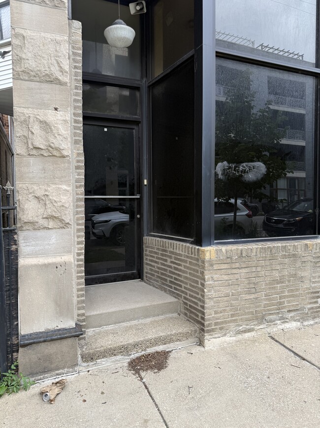 Photo - 840 N California Ave Unit Text Marius 312-806-3273