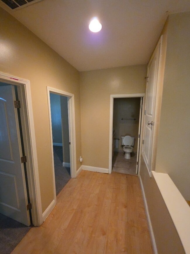 Photo - 10401 Point Lakeview Rd Unit 10401 Point Lakeview Rd  B