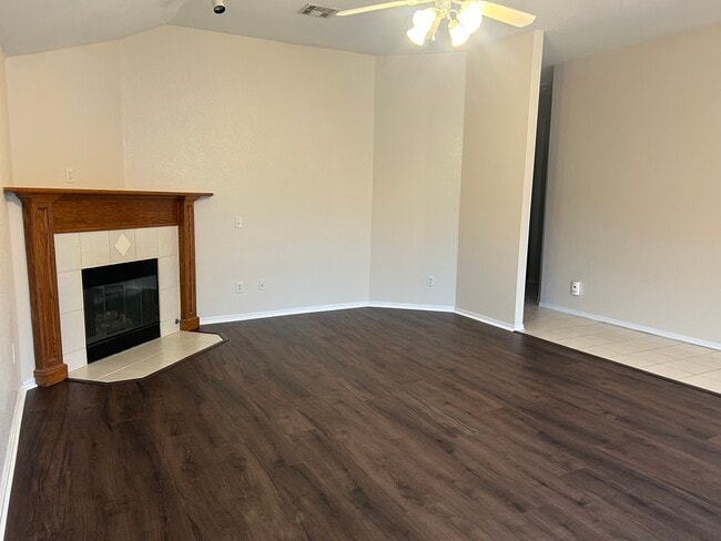 2609 Deer Chase Dr