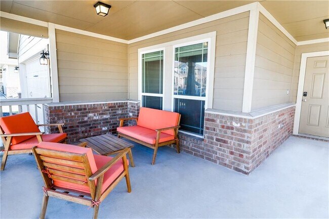 Photo - 18319 Bandelier Dr