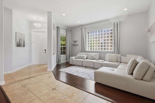 Photo - 12290 NW 77th Manor