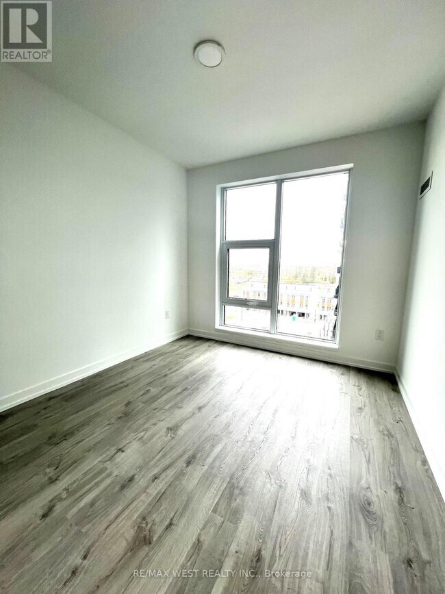 Photo - 9763 Markham Rd Unit 705A