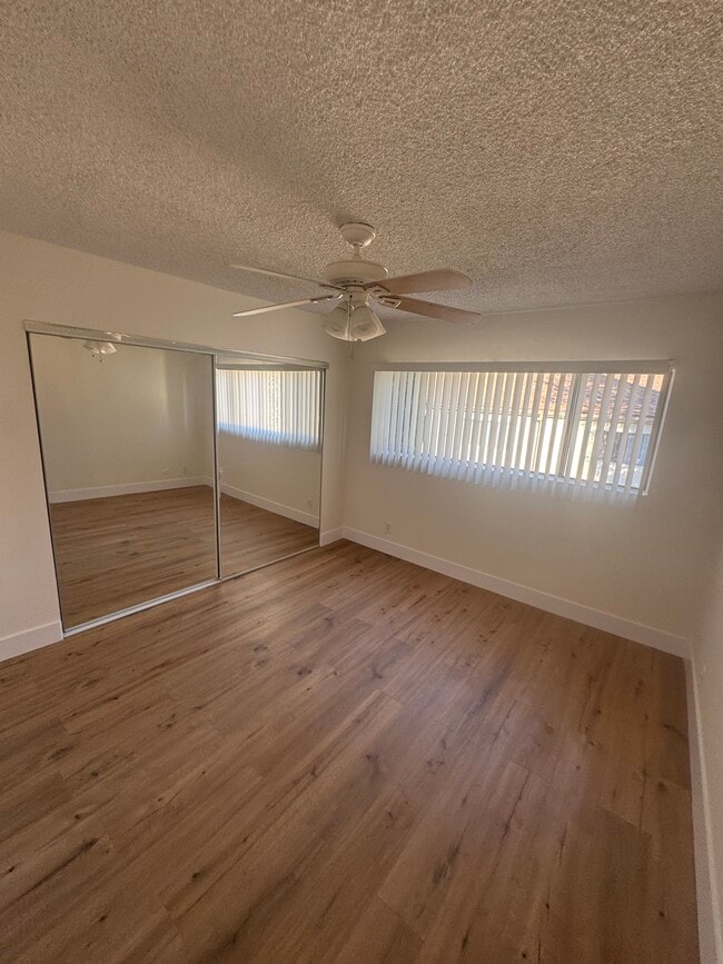 Photo - 1810 N Bronson Ave Unidad 211