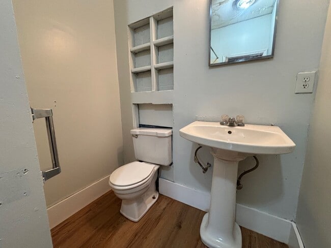 Photo - 709 Atlanta Hwy Unit Apt C