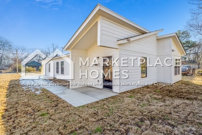 Photo - 801 Goodwyn St