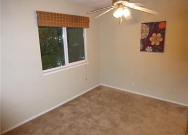 Photo - 1412 N Cherry St