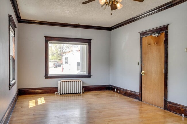 Photo - 3007 Irving Ave S Unidad 1