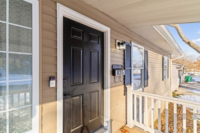 Photo - 835 N Forest Ave