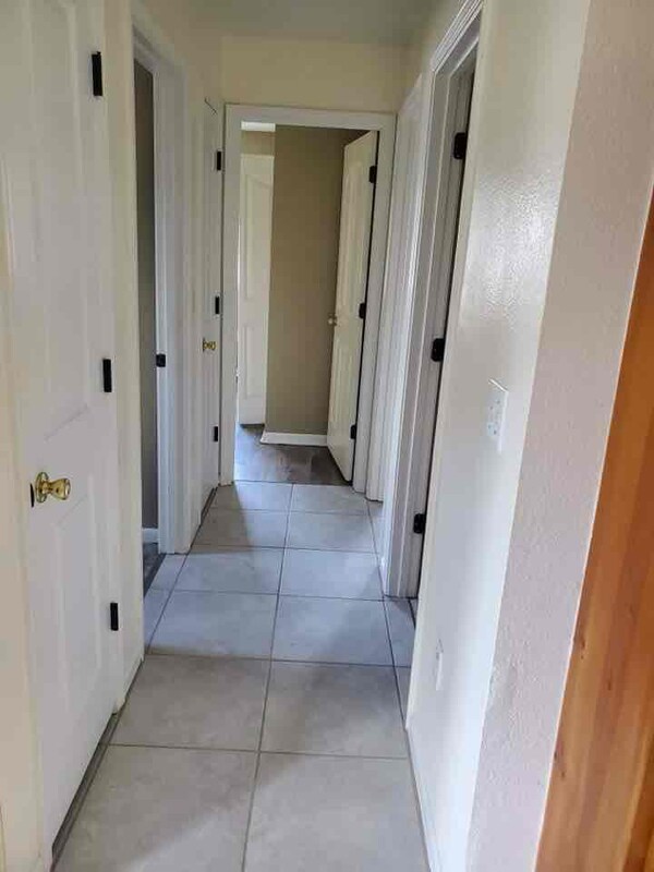 Photo - 24 Lakeview Dr