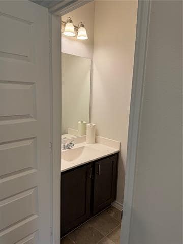 Photo - 411 Saddle Ln